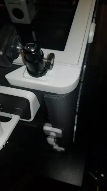 Giá đỡ điện thoại Bambu Labs P1P cho vỏ Arc có nắp nâng - Image 1