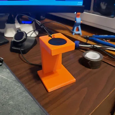 Giá đỡ sạc đơn giản cho bộ sạc đồng hồ Samsung giả mạo