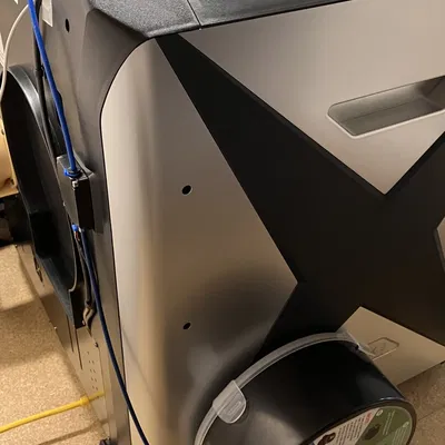 Giá đỡ bên cho hộp khô Qidi X-Max-3