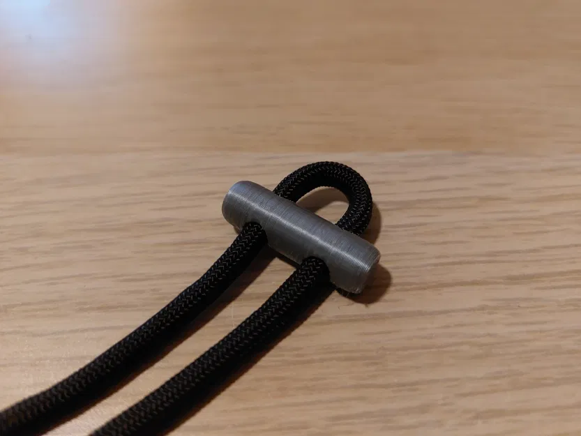 Công cụ điều chỉnh dây paracord đơn giản - Image 1