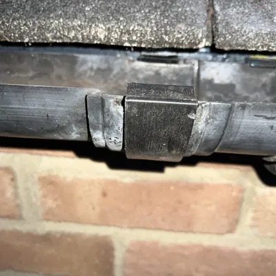 Kẹp thay thế cho máng nước PVC