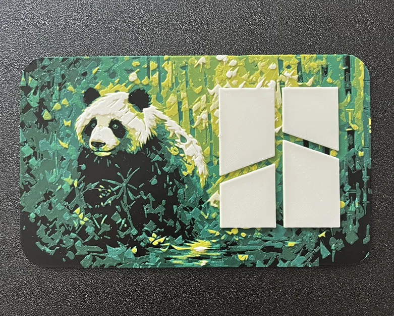 Nắp hộp công cụ Bambu Panda với kỹ thuật sơn filament - Image 2