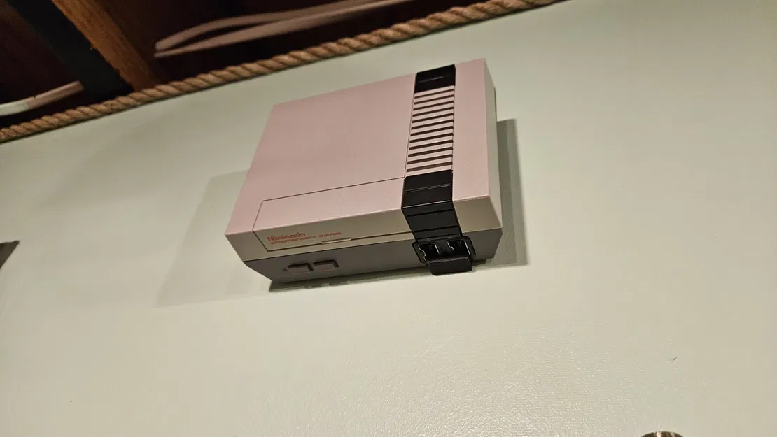 Giá đỡ tường tối giản cho NES mini - Image 5