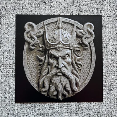 Khắc gỗ phong cách Viking với màu sắc filament