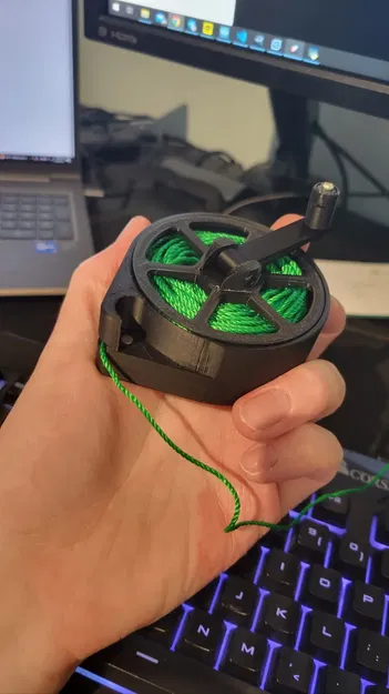 Cuộn dây mảnh với khóa bảo vệ an toàn - Image 2