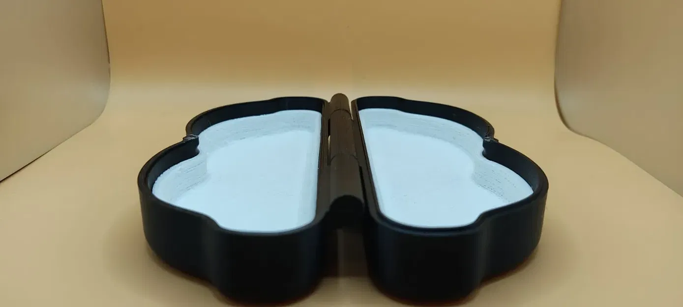 Hộp đựng kính mát in sẵn tiện lợi - Image 7