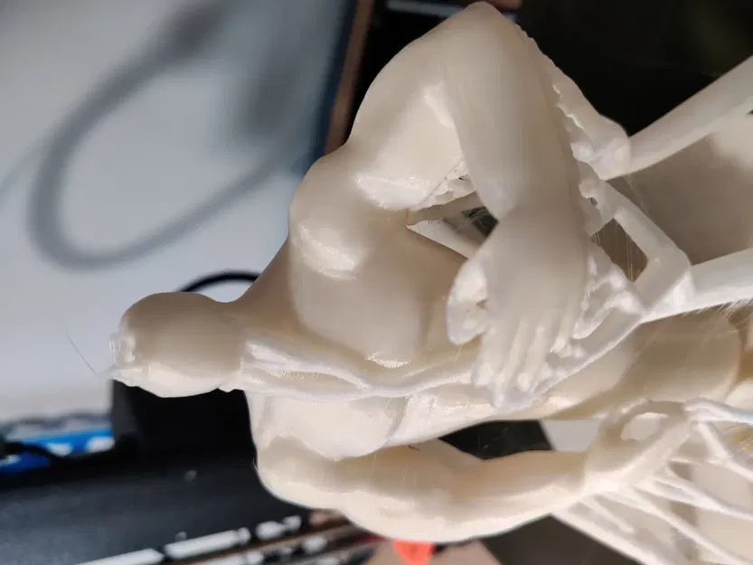 Merman giống vua Triton cầm nĩa thực tế - Image 6