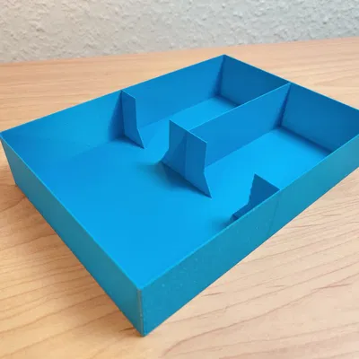 Giá đỡ tổ chức cho trò chơi bài Kosmos