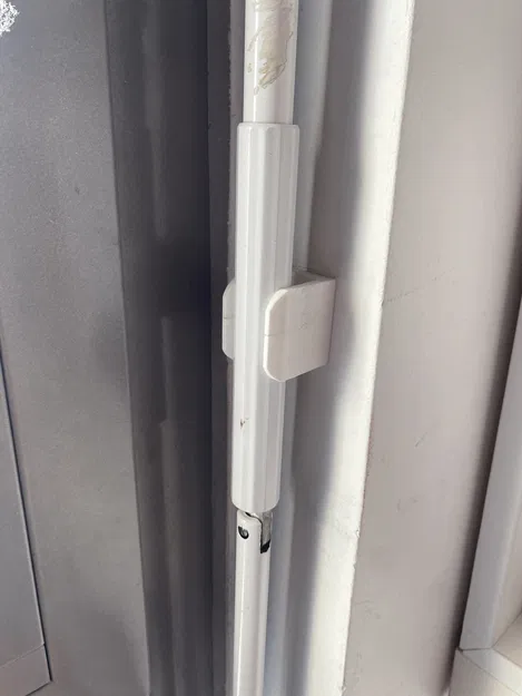 Giá đỡ thanh rèm cho cửa sổ - Image 1