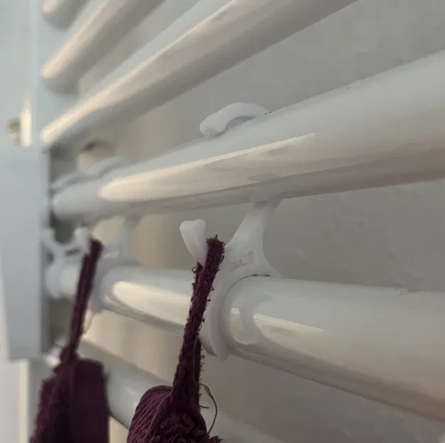 Giá đỡ khăn tắm cho máy sưởi bồn tắm - Image 1