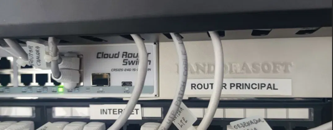 Giá đỡ cho router Mikrotik CRS125-24G-1S-2HND lắp rack 19 - Image 2