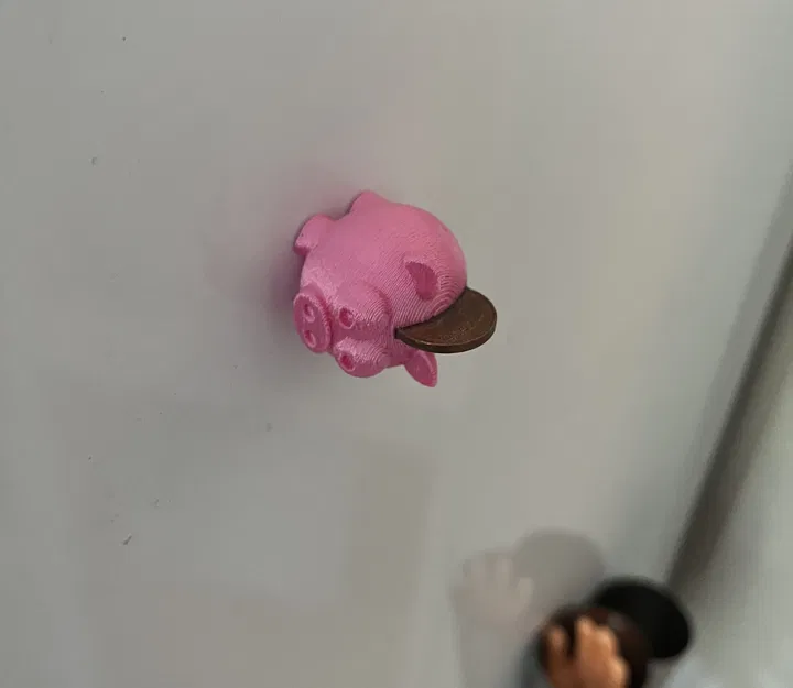 Nam châm heo đất giữ đồng xu 1 Cent - Image 1