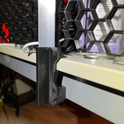 Hệ thống gắn bàn làm việc Honeycomb Storage Wall