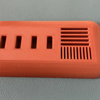 Giá đỡ thẻ USB và thẻ SD tiện dụng