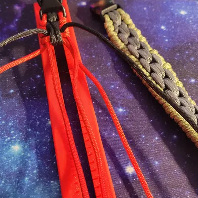 Giá đỡ dây đeo tay paracord cho cổ tay nhỏ