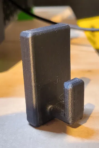 Cái móc từ tính với nam châm lớn hơn 18mm x 5mm - Image 1