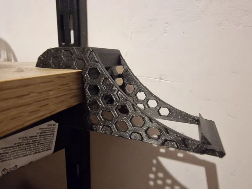 Giá đỡ chai phun nước cho kệ 16mm - Image 3