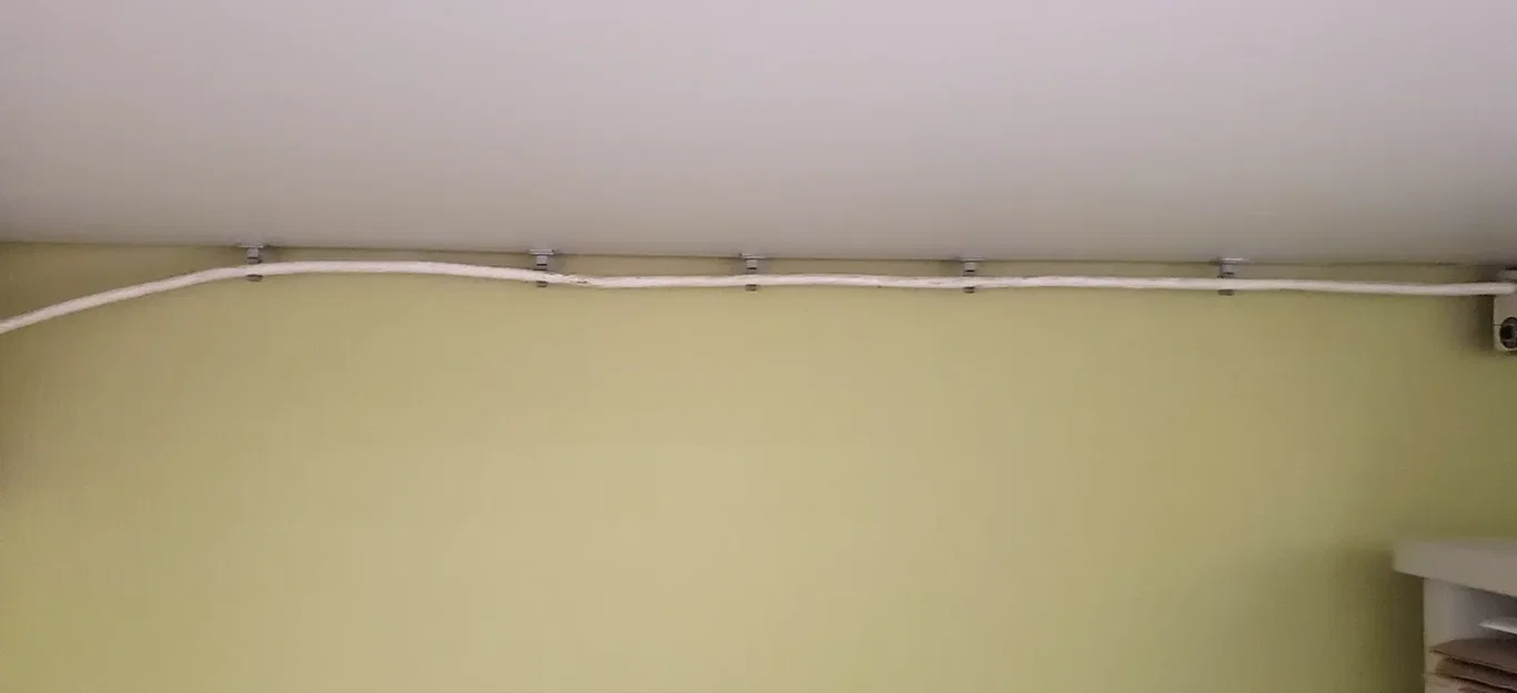Cặp kẹp dây bảo vệ chống sét cho bàn làm việc - Image 6