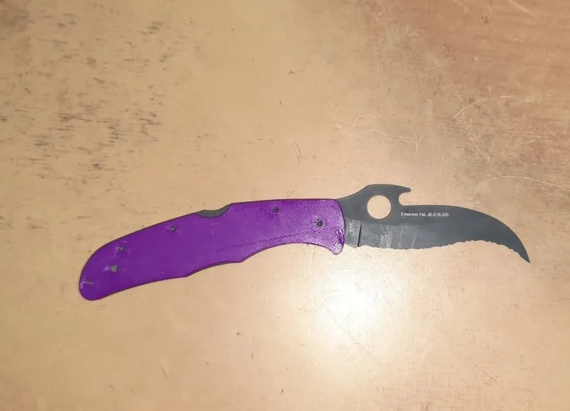 Thay thế tay cầm cho dao Spyderco Matriarch - Image 1