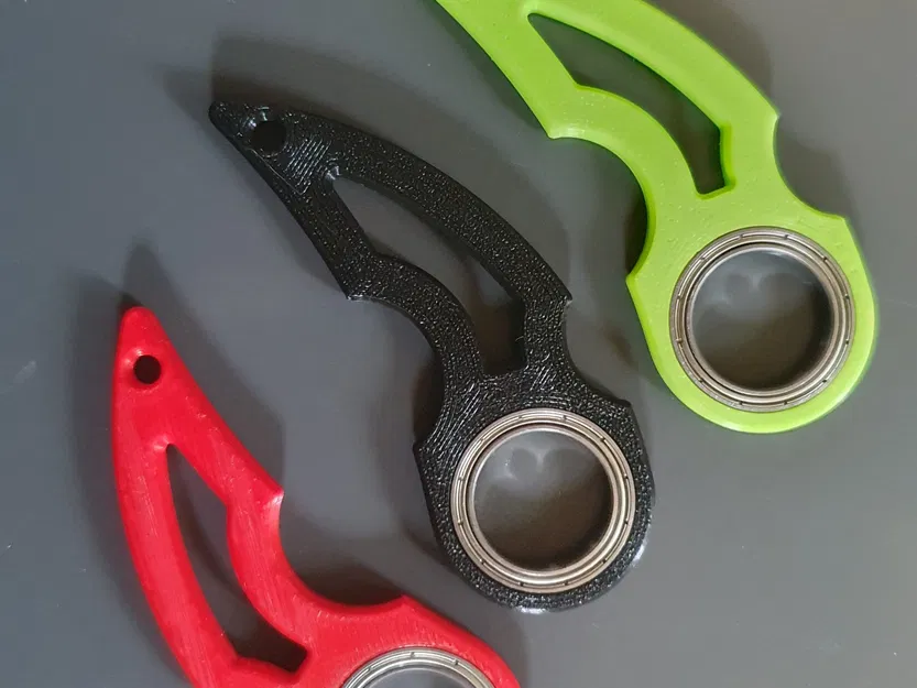 Móc khóa spinner Karambit độc đáo và tiện lợi - Image 2