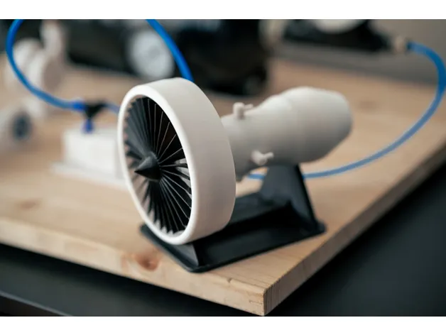 Động cơ phản lực Turbofan hoạt động bằng không khí nén - Image 3