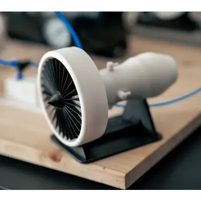 Động cơ phản lực Turbofan hoạt động bằng không khí nén