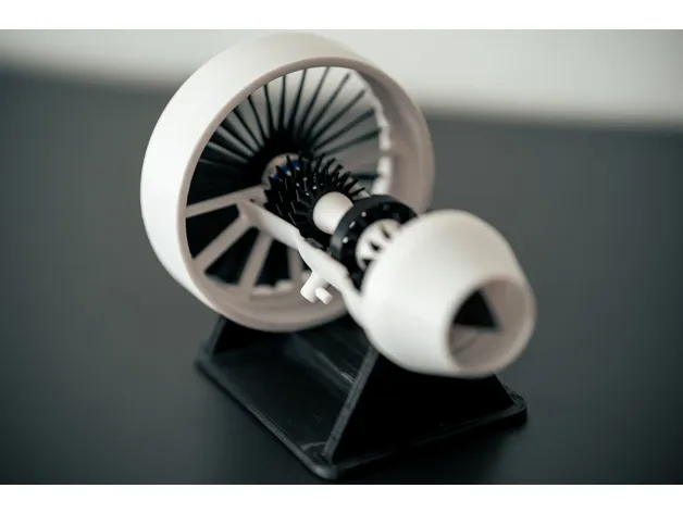 Động cơ phản lực Turbofan hoạt động bằng không khí nén - Image 8