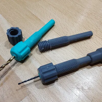 Kẹp giữ đinh vít in 3D với kích thước mũi khoan điều chỉnh