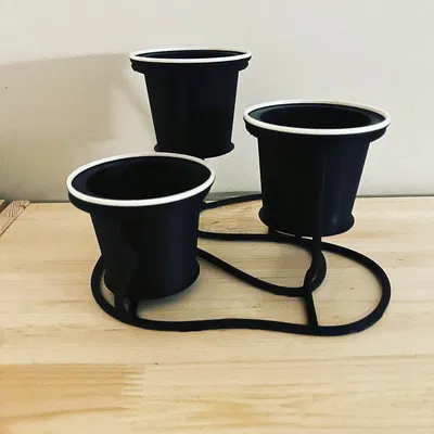 Giá đỡ ba tầng cho chậu cây gia vị và hoa