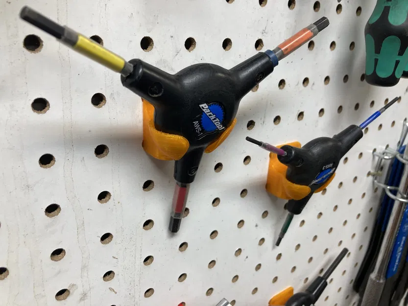 Giá đỡ chìa khóa Y Park Tools cho bảng ghim - Image 1