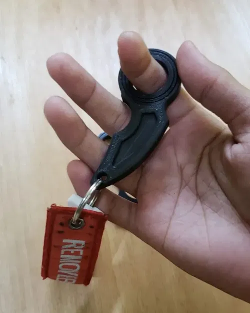 Móc khóa karambit với ổ bi in sẵn - Image 2