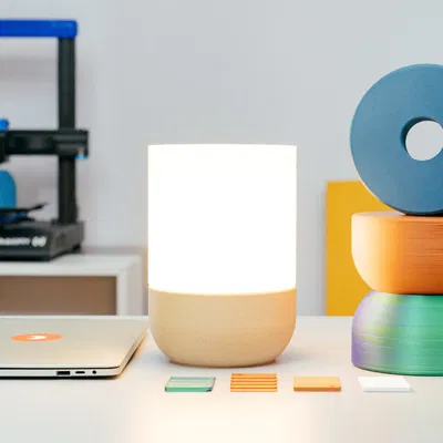 Đèn bàn in 3D tùy chỉnh Maker Lamp