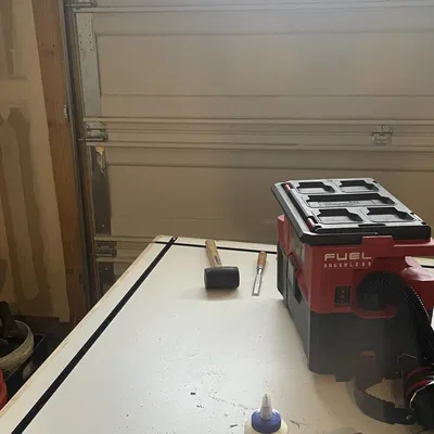 Giá đỡ T-track 8 inch và giao điểm 4 inch cho đồ gỗ