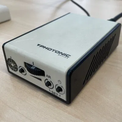 Giá đỡ điều khiển LED trên kính hiển vi Zeiss