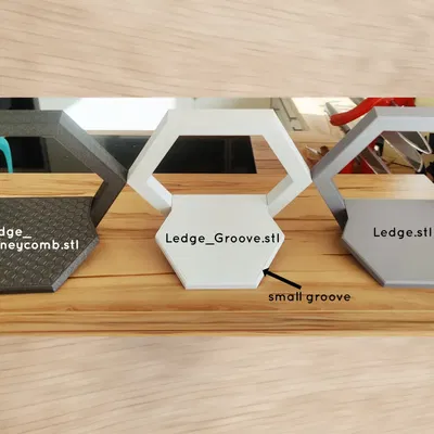 Giá đỡ hình lục giác treo tường kiểu dáng hiện đại