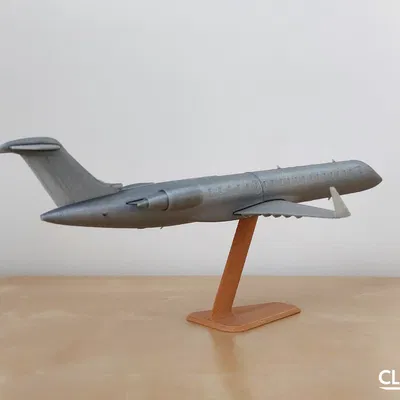 Mô hình máy bay Bombardier CRJ700 tỷ lệ 1:100