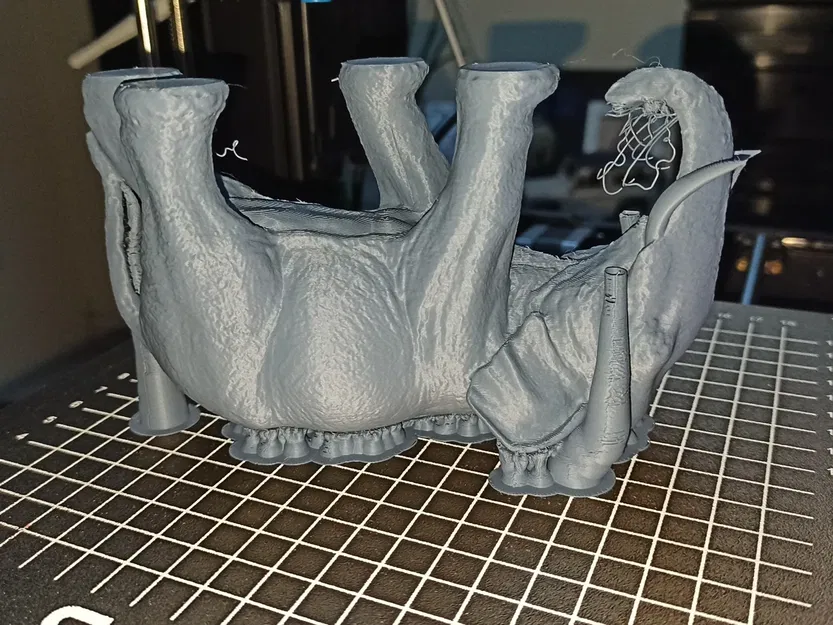 Voi mang khúc gỗ trong mô hình nghệ thuật 3D - Image 4