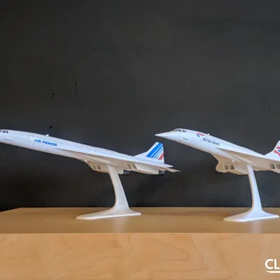 Mô hình máy bay Concorde tỉ lệ 1:144