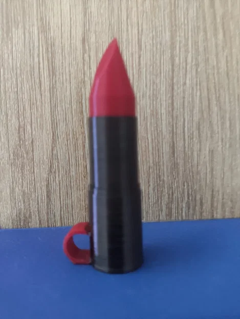 Móc khóa son môi dành cho tín đồ trang điểm - Image 1