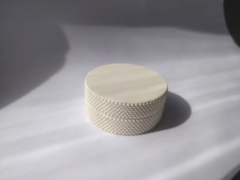 Đồ chứa nhỏ có ren phù hợp với máy xay thảo mộc - Image 1