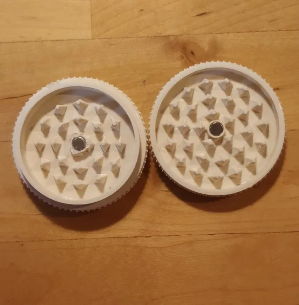 Máy xay thảo mộc với chỗ gắn nam châm - Image 1