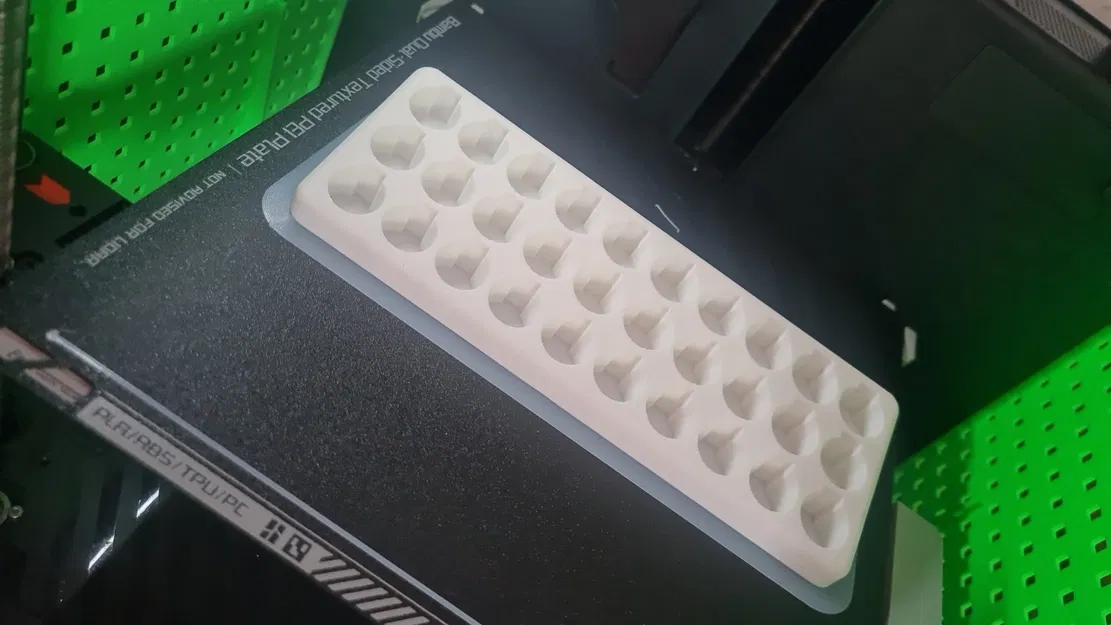 Giá đỡ Clipper gấp đôi cho 30 thiết bị - Image 1