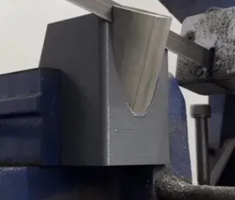 Giá đỡ ống metallcut 63.5 mm cho m6 - Image 1