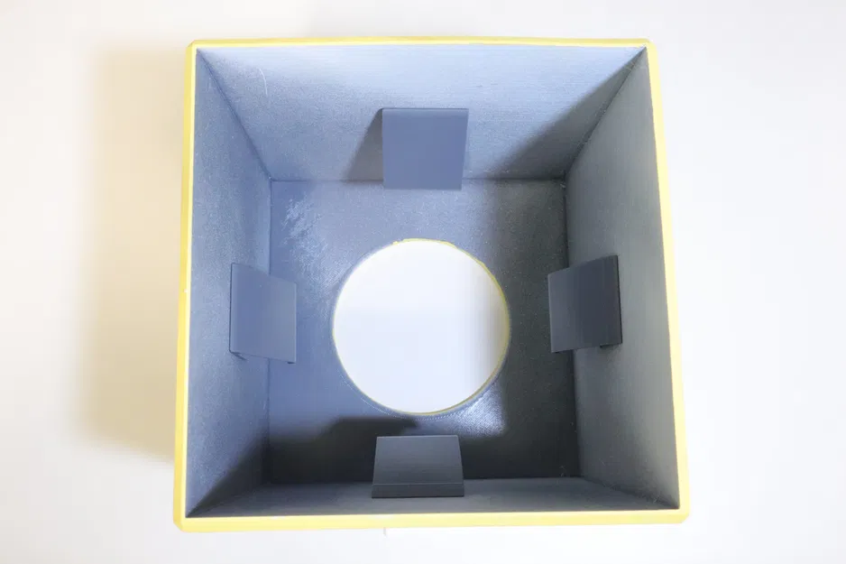 Lò xo giữ cho nắp hộp giấy ăn chắc chắn - Image 2