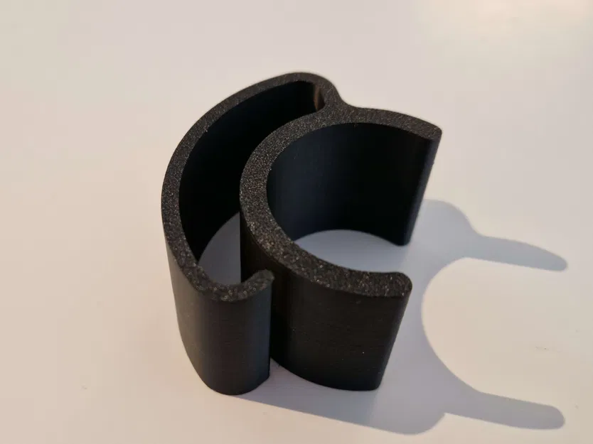 Cặp kẹp dây cáp cho giá đỡ màn hình đơn giản và chắc chắn - Image 1