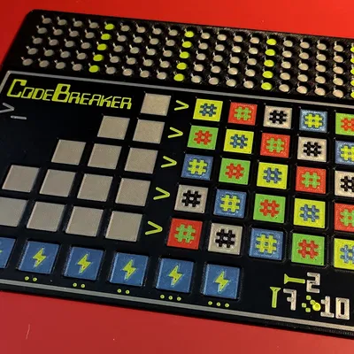 Trò chơi board game CodeBreaker lấy cảm hứng từ Azul