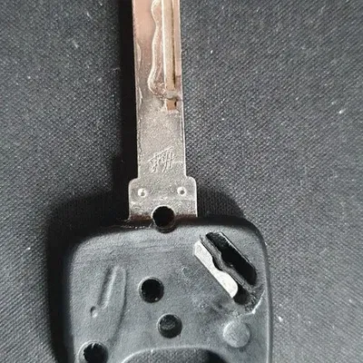 Vỏ chìa khóa Volvo V40/V70 từ năm 1997-2001