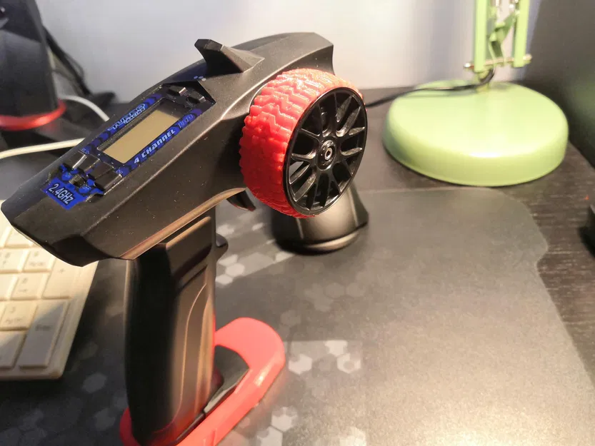 Giày đế cho Turbo Racing P30/31/32 và vô lăng họa tiết lốp - Image 1