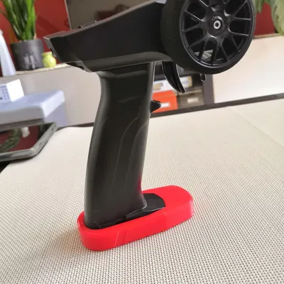 Giày đế cho Turbo Racing P30/31/32 và vô lăng họa tiết lốp