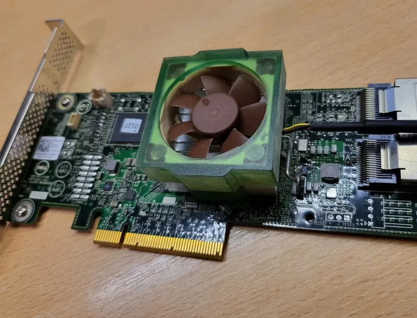 Giá đỡ quạt 40mm cho PERC H310 - Image 1